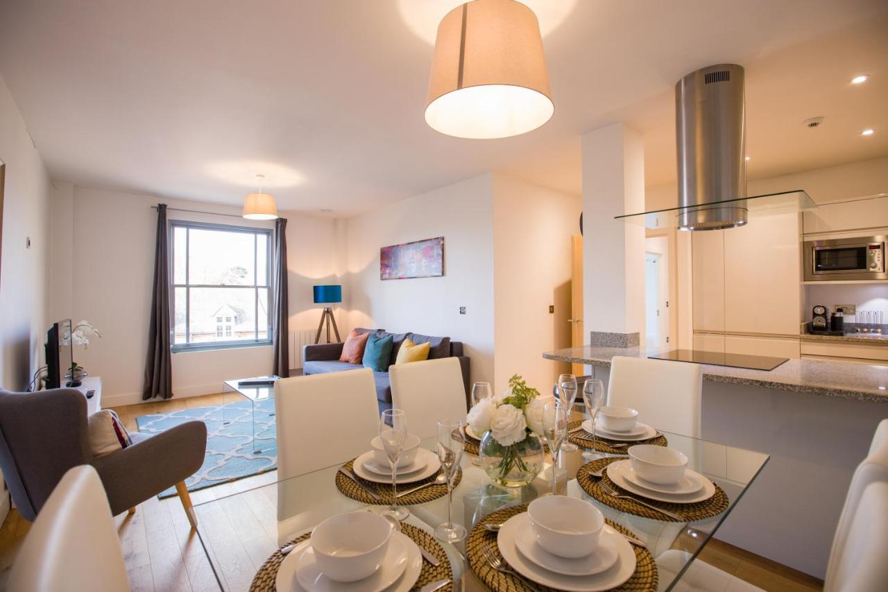 Urban Living'S ~ King Edward Luxury Apartments In The Heart Of วินด์เซอร์ ภายนอก รูปภาพ