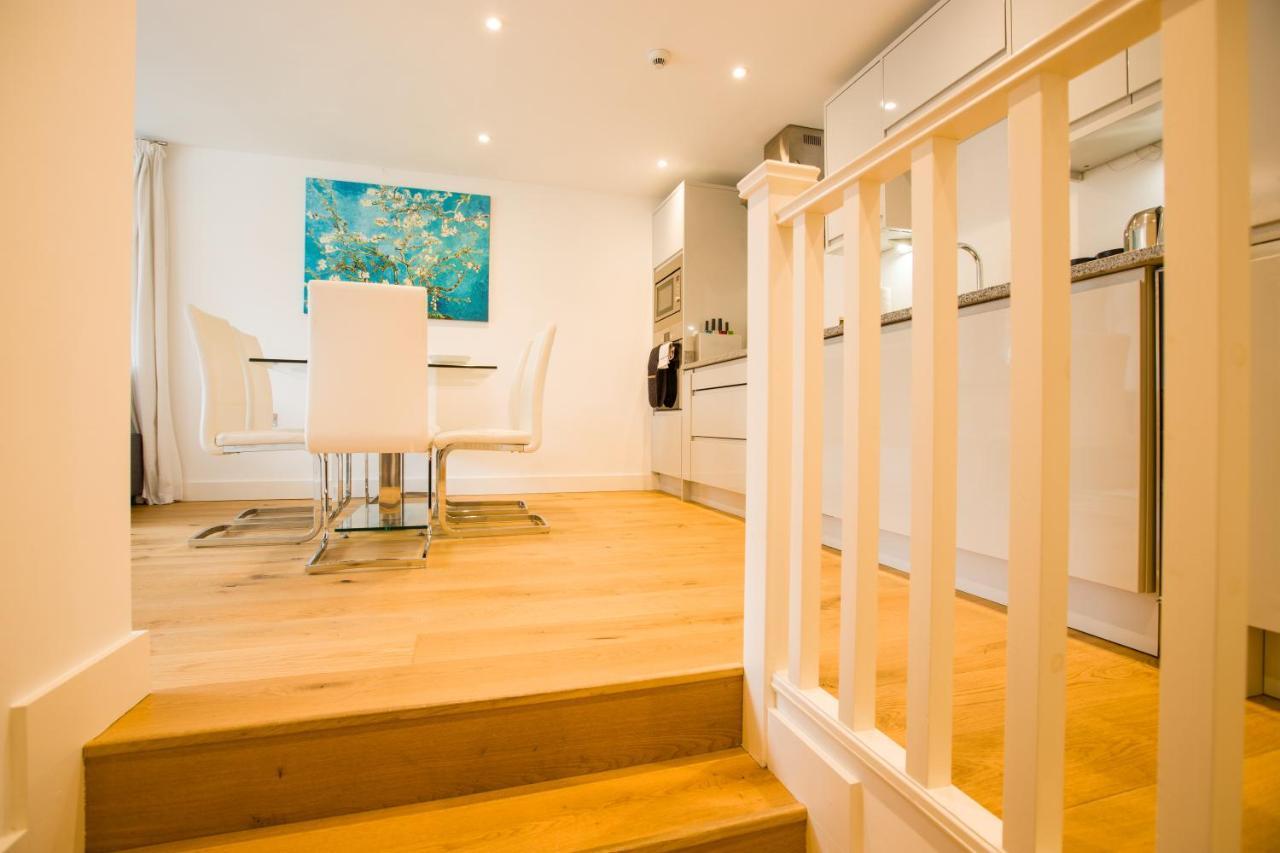 Urban Living'S ~ King Edward Luxury Apartments In The Heart Of วินด์เซอร์ ภายนอก รูปภาพ